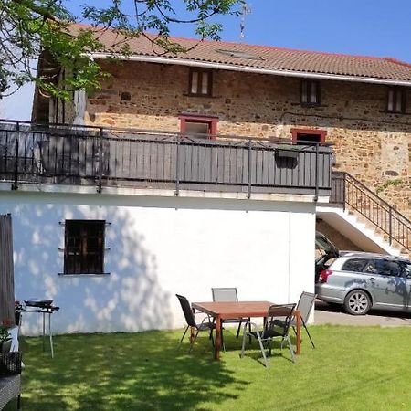 Alojamiento Rural, Jardin, A 25 Minutos De Bilbao, Parking Gratuito Arantzazu Exterior photo