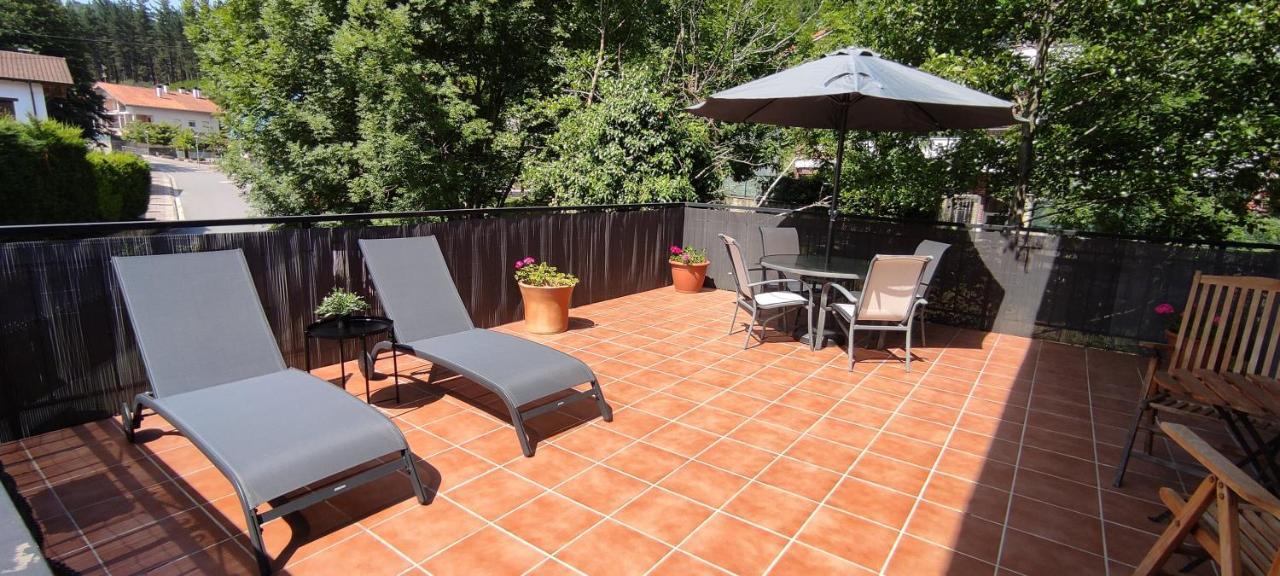 Alojamiento Rural, Jardin, A 25 Minutos De Bilbao, Parking Gratuito Arantzazu Exterior photo