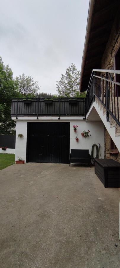 Alojamiento Rural, Jardin, A 25 Minutos De Bilbao, Parking Gratuito Arantzazu Exterior photo